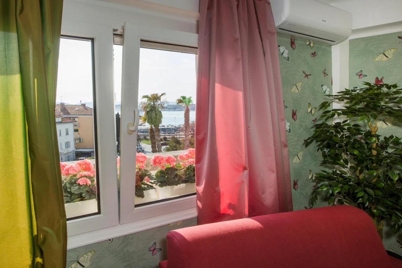 Beach Apartment Butterfly With Sea View Split Kültér fotó