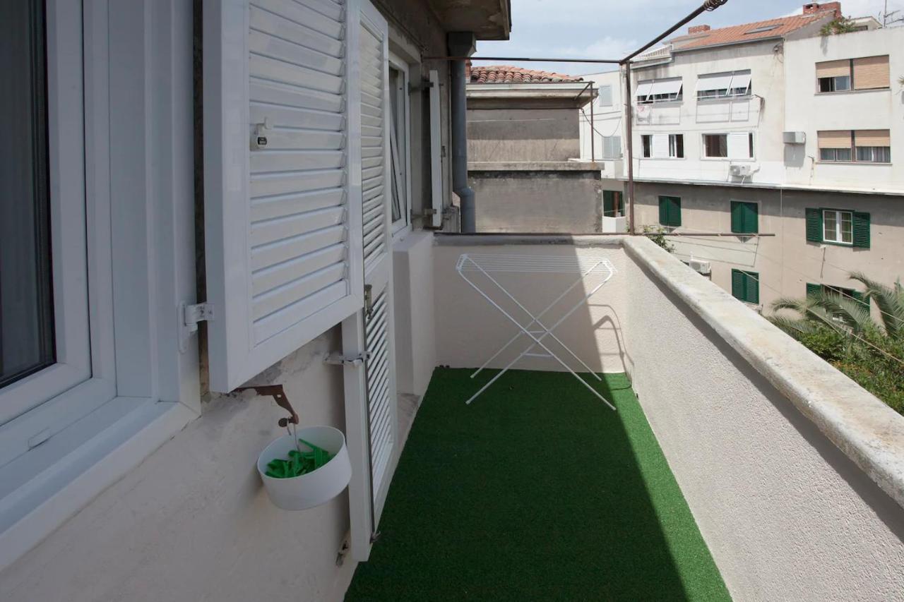 Beach Apartment Butterfly With Sea View Split Kültér fotó