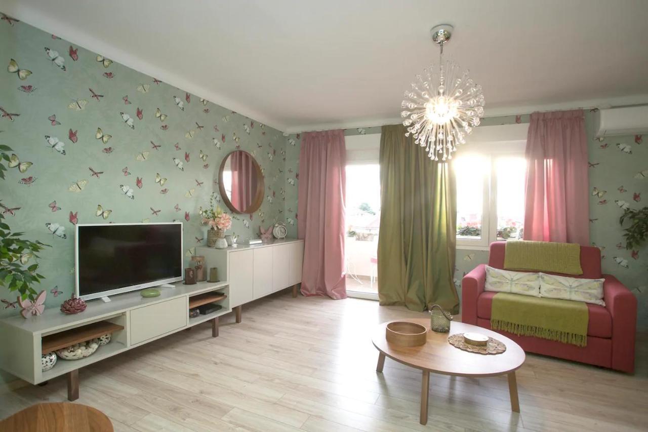 Beach Apartment Butterfly With Sea View Split Kültér fotó