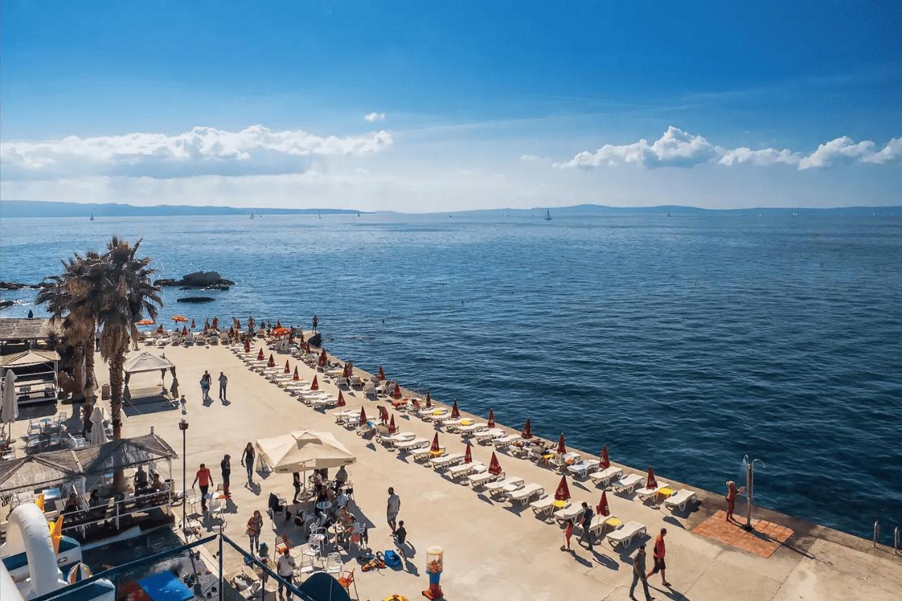 Beach Apartment Butterfly With Sea View Split Kültér fotó